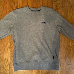 Patagonia crewneck